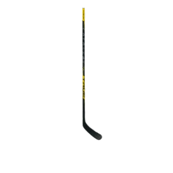 True Catalyst 7X Hockey Stick Intermediate -Crows Sports Hockey True Catalyst 7x stick 2
