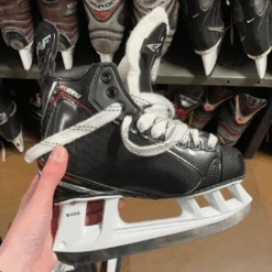 Graf PeakSpeed 7700 Player Hockey Skates Junior -Crows Sports Hockey image d79239d6 5494 4b8f a5d4 e7b9e840fe7d