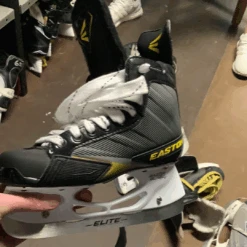 Easton Stealth 75S Player Hockey Skates Junior -Crows Sports Hockey image d95f5fba 674f 42a6 9d0e 3cc6d5c39ca7